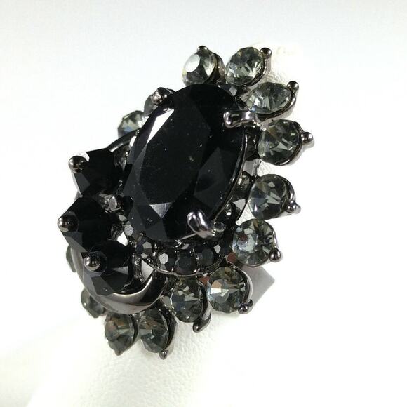 Black Rhinestone Finger Climbing Ring, Gunmetal Gray, Adjustable US Size 7 3/4 - Picture 9 of 11